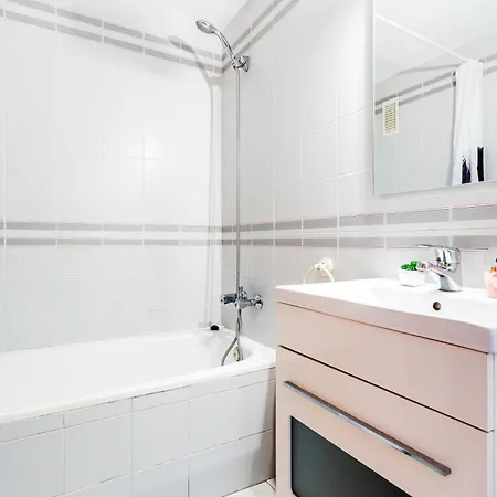 Welcs Estudio 082 Emp Frente Del Mar אמפוריבראבה